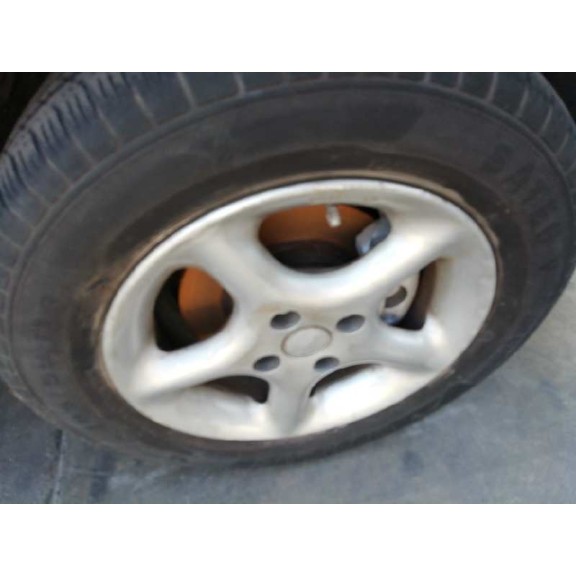 daewoo nubira berlina del año 1998