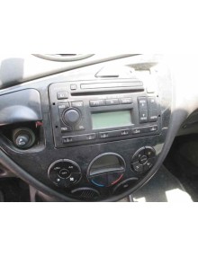 ford focus berlina (cak) del año 2002 2