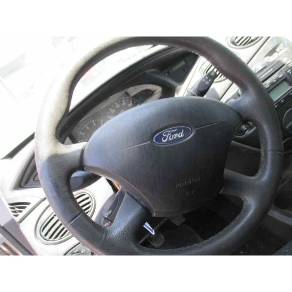 ford focus berlina (cak) del año 2002