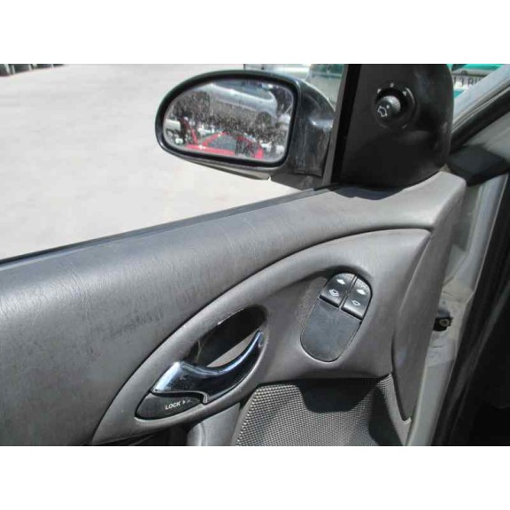 ford focus berlina (cak) del año 2002