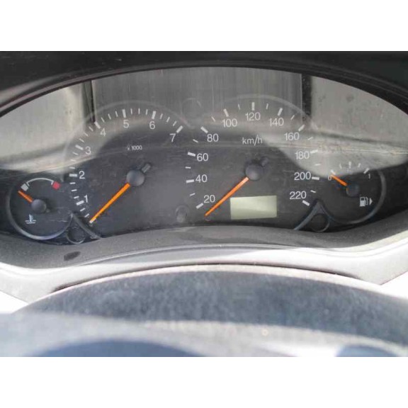 ford focus berlina (cak) del año 2002