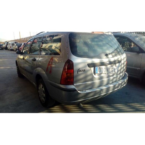 ford focus turnier (cak) del año 2004