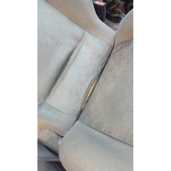 ford focus turnier (cak) del año 2004