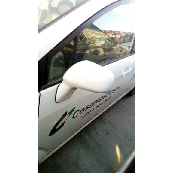 toyota corolla verso (r1) del año 2005