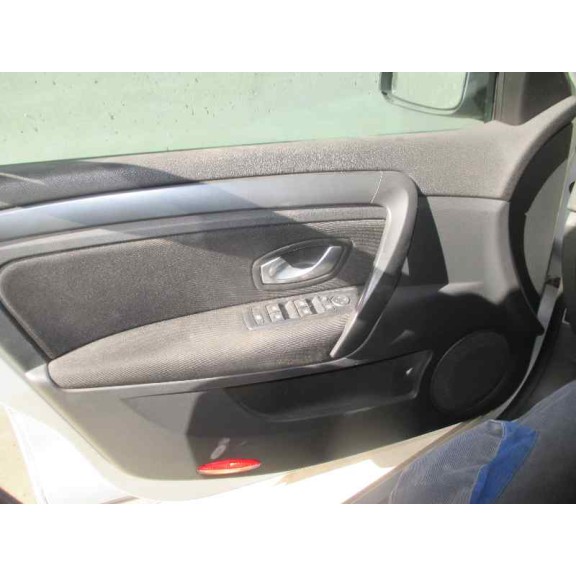 renault laguna grandtour iii del año 2009