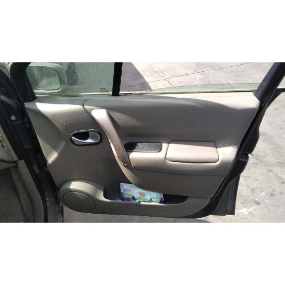 renault scenic ii del año 2006