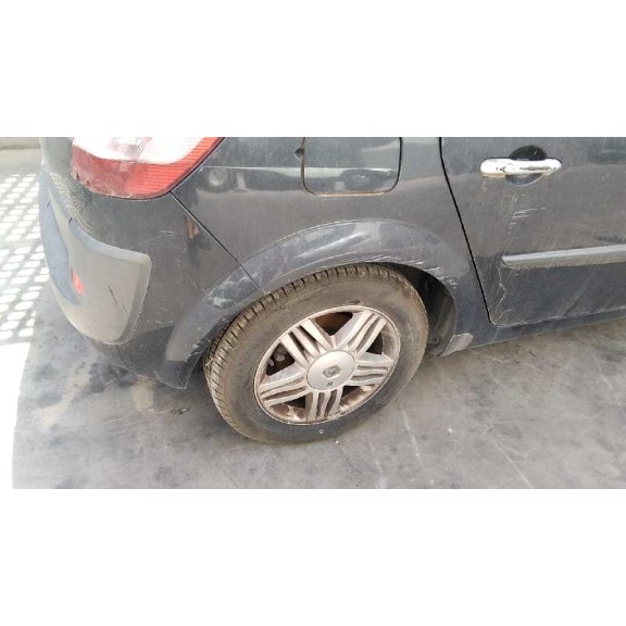 renault scenic ii del año 2006