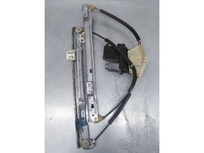 Recambio de elevalunas delantero izquierdo para citroën c4 picasso exclusive referencia OEM IAM 9682495880 ELÉCTRICO 400963D