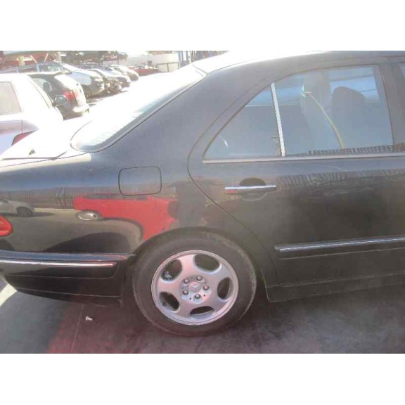 mercedes-benz clase e (w210) berlina diesel del año 2000