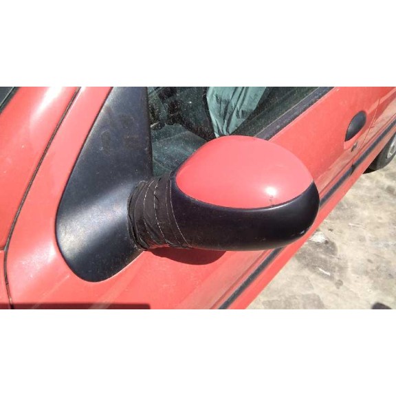 peugeot 206 berlina del año 2001