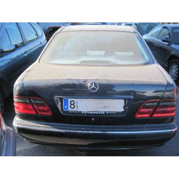 mercedes-benz clase e (w210) berlina diesel del año 2000