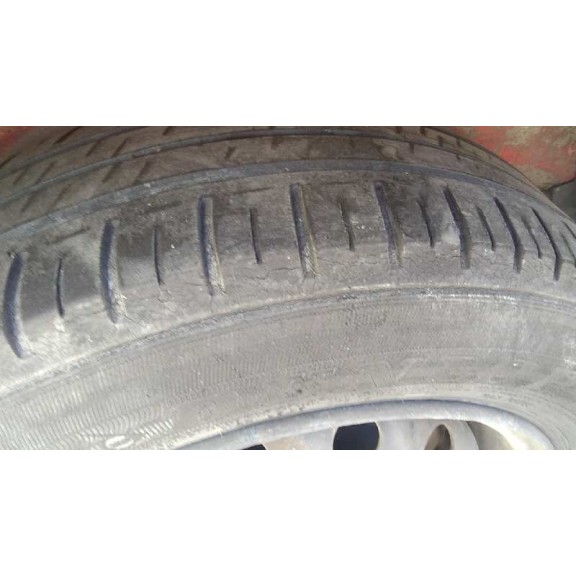 peugeot 206 berlina del año 2001