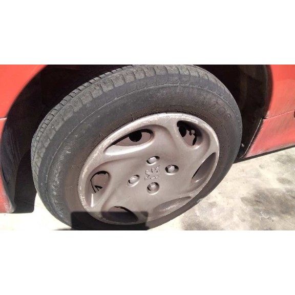 peugeot 206 berlina del año 2001