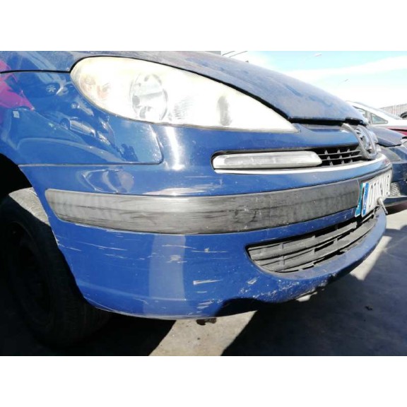 peugeot 807 del año 2003