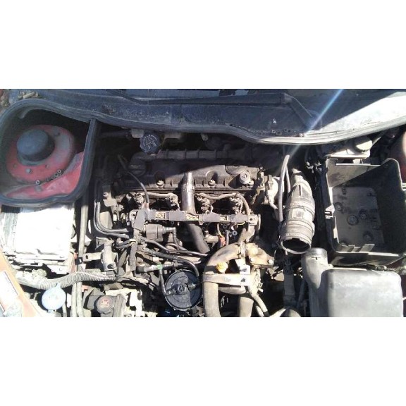 peugeot 206 berlina del año 2001