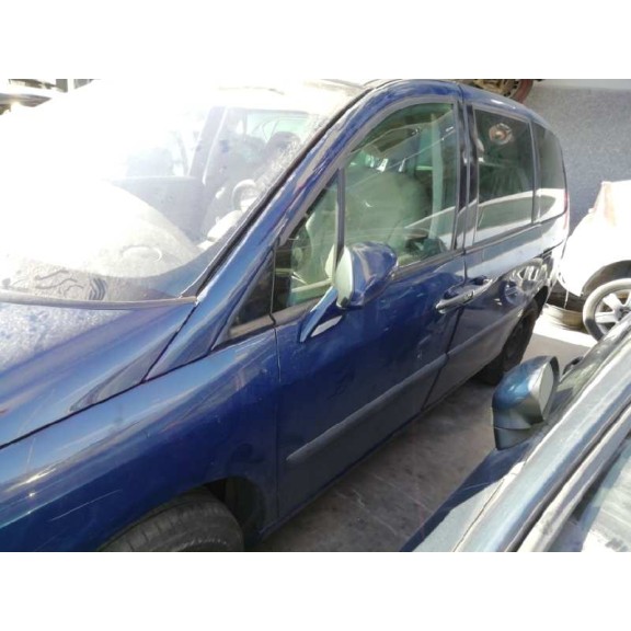 peugeot 807 del año 2003