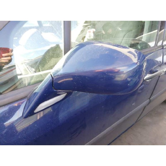 peugeot 807 del año 2003