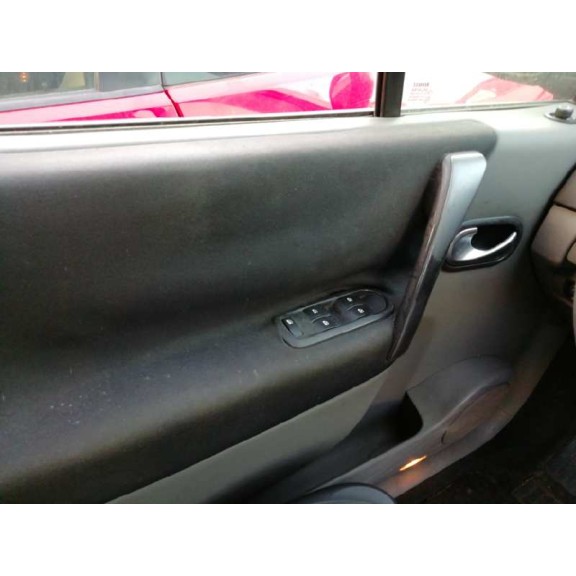 renault scenic ii del año 2005