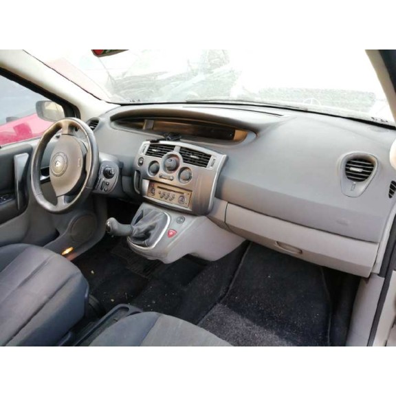renault scenic ii del año 2005