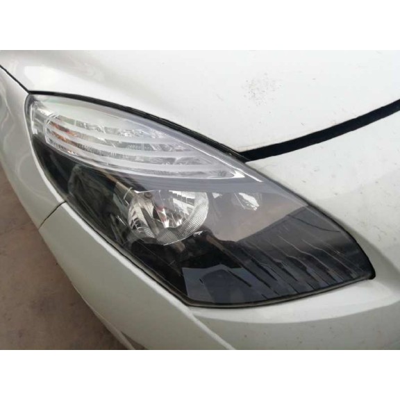 renault scenic iii del año 2011