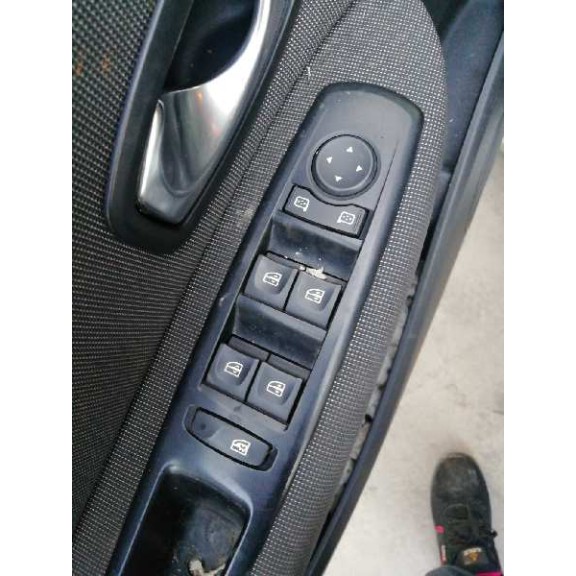 renault scenic iii del año 2011