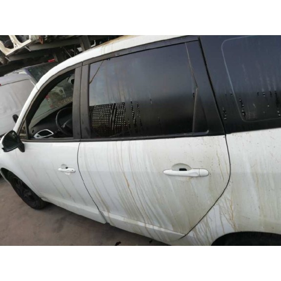 renault scenic iii del año 2011