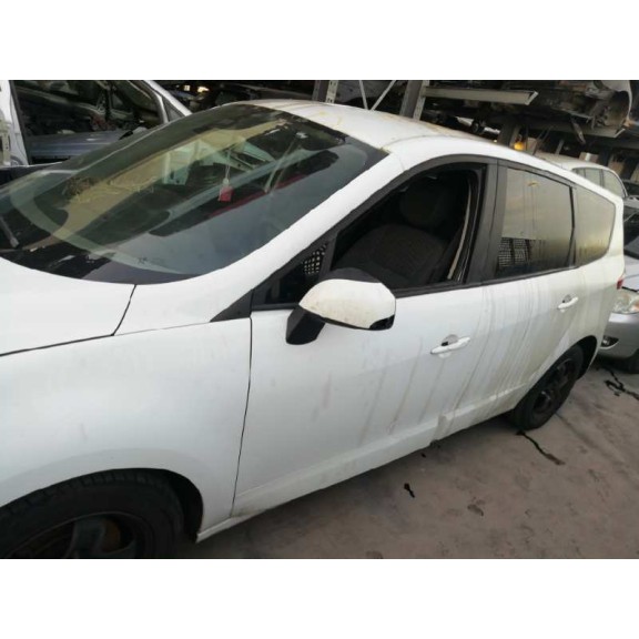 renault scenic iii del año 2011