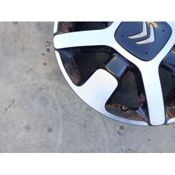 Recambio de llanta para citroën c4 cactus 1.2 thp 110 referencia OEM IAM 9800494077  