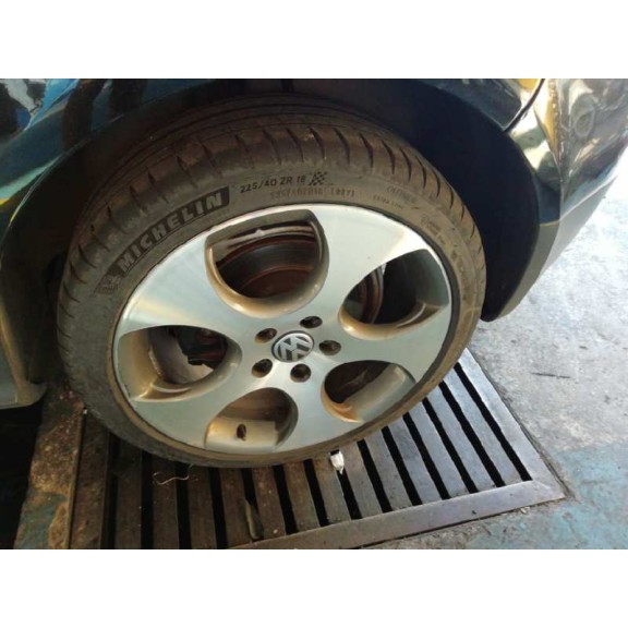 volkswagen golf v berlina (1k1) del año 2006