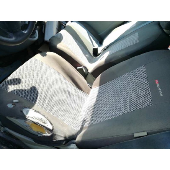 opel vivaro del año 2003