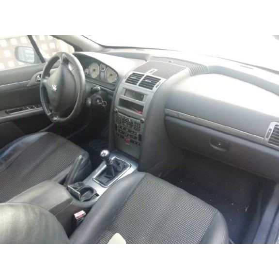peugeot 407 del año 2004