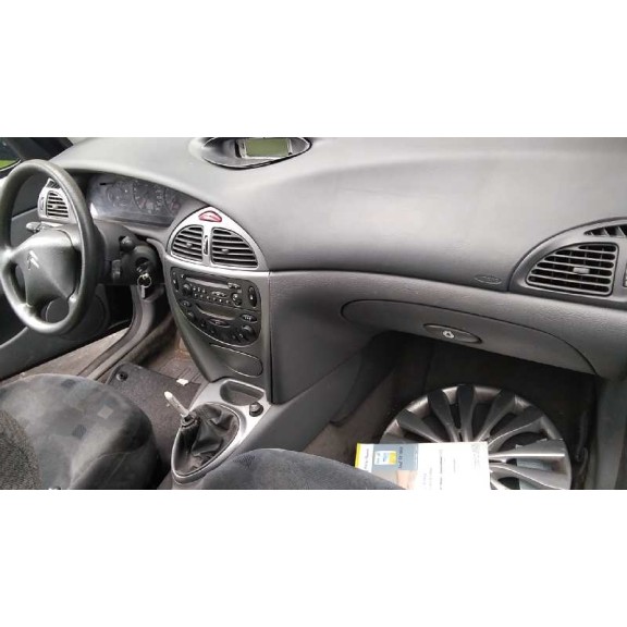 citroën c5 berlina del año 2001