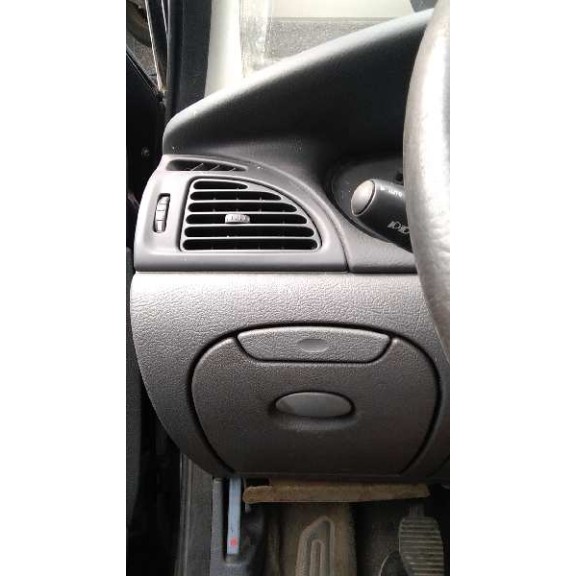 citroën c5 berlina del año 2001