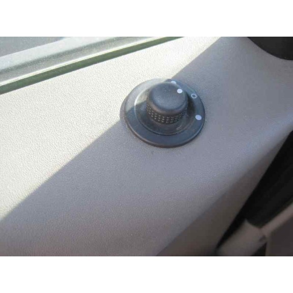 renault scenic ii del año 2006