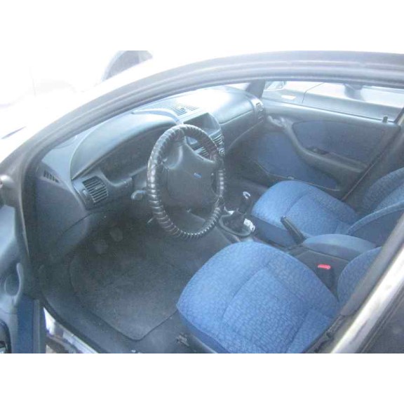 fiat marea berlina (185) del año 2001