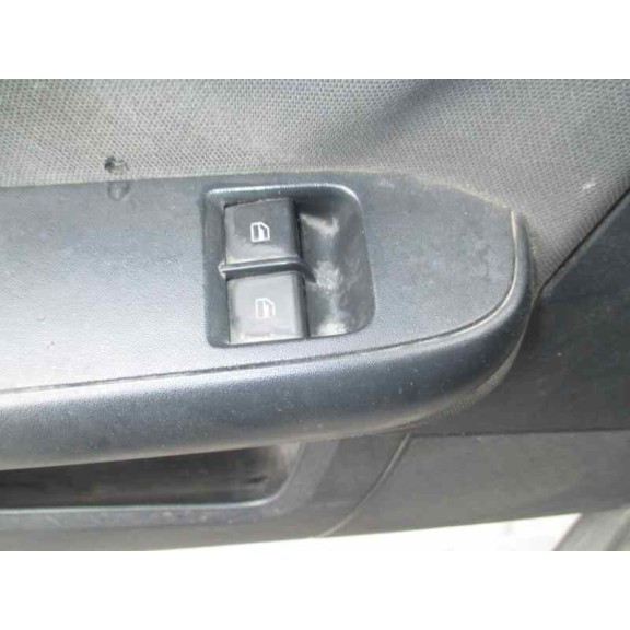 seat ibiza (6l1) del año 2005