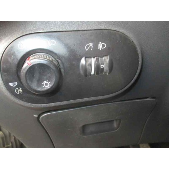 seat ibiza (6l1) del año 2005