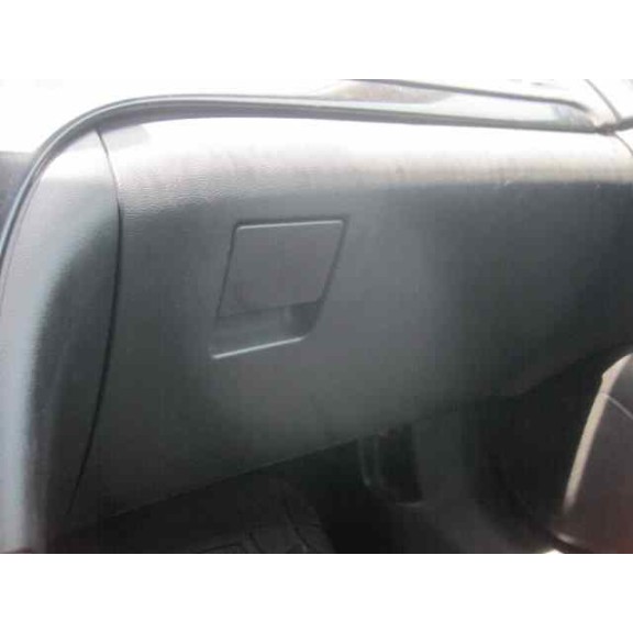 opel insignia berlina del año 2011