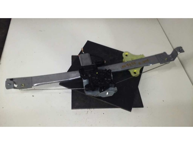 Recambio de elevalunas delantero derecho para renault captur luxe referencia OEM IAM   2 PINS