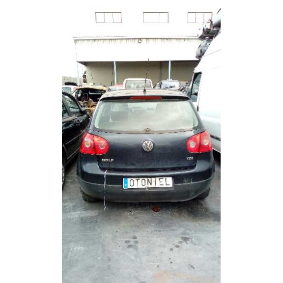 volkswagen golf v berlina (1k1) del año 2008