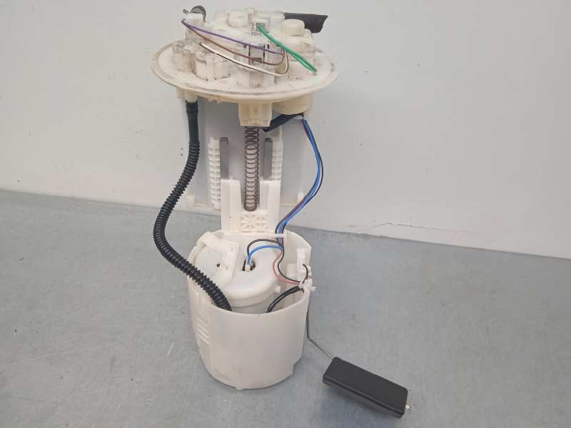 Recambio de aforador para toyota auris hybrid active referencia OEM IAM 7702002502 CON BOMBA 4 CABLES