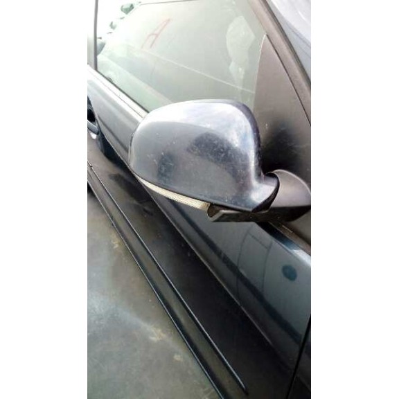 volkswagen golf v berlina (1k1) del año 2008