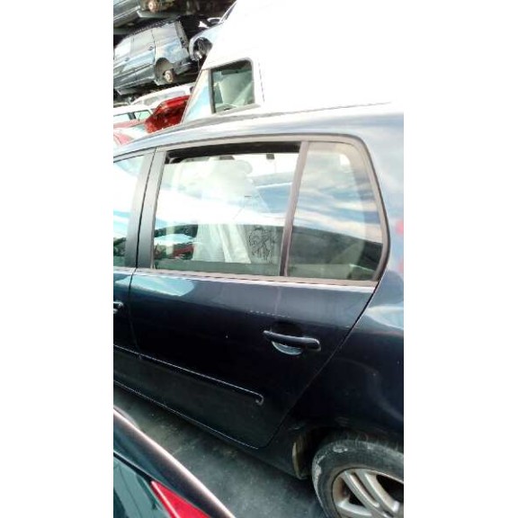 volkswagen golf v berlina (1k1) del año 2008