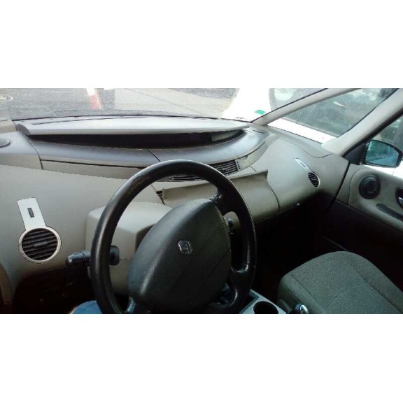 renault espace iv (jk0) del año 2004