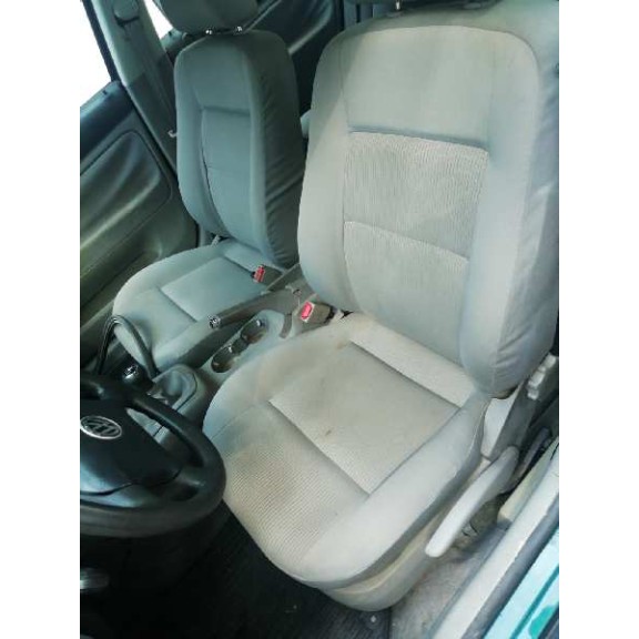 volkswagen passat variant (3b6) del año 2001