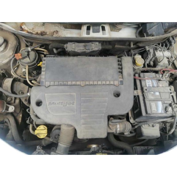 fiat punto berlina (188) del año 2005