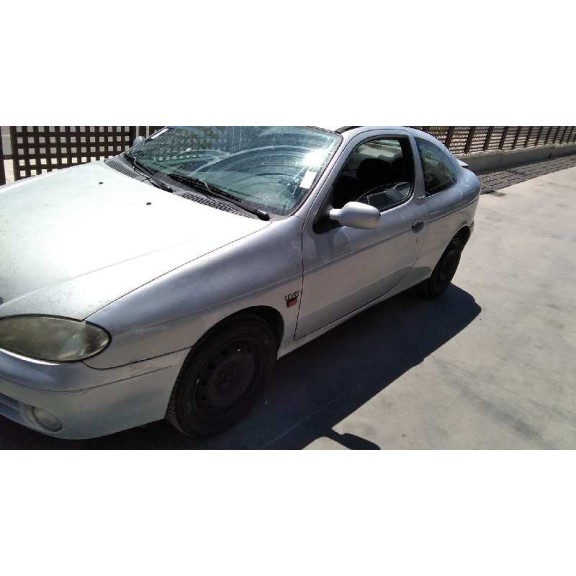 renault megane i fase 2 berlina (ba0) del año 2001