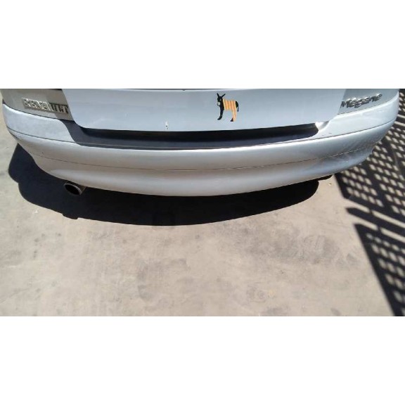 renault megane i fase 2 berlina (ba0) del año 2001