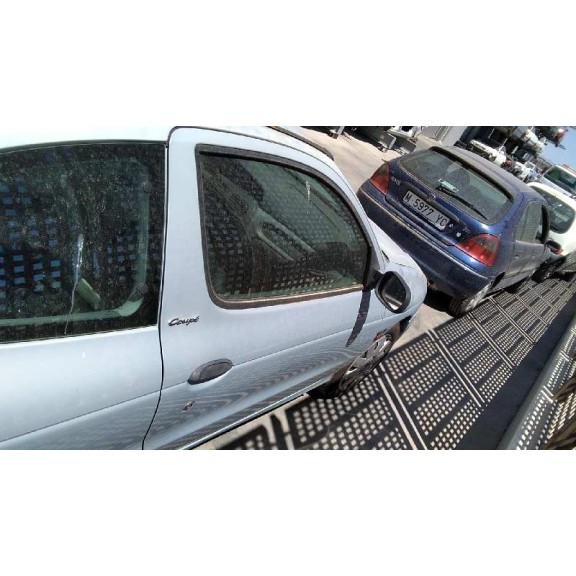 renault megane i fase 2 berlina (ba0) del año 2001