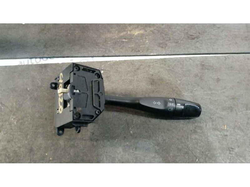 Recambio de mando luces para mitsubishi carisma berlina 5 (da0)1995) 1800 msx (a) referencia OEM IAM   VOLANTE